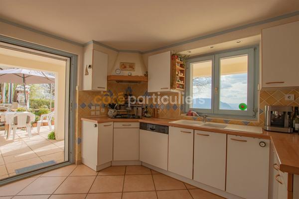 Vente
                Maison145 m² - 6 Pièces -
                    CRANVES SALES (74380)