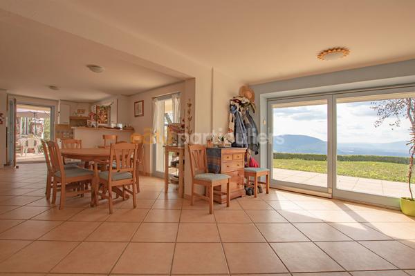 Vente
                Maison145 m² - 6 Pièces -
                    CRANVES SALES (74380)