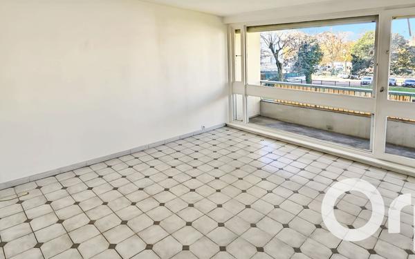 Appartement à louer    3 pièces •  Lapalud