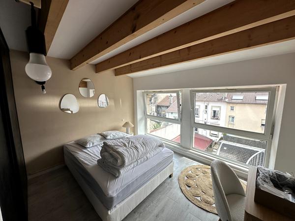 Opportunité Investisseur ? Appartement de 197 m² entièrement réaménagé et loué