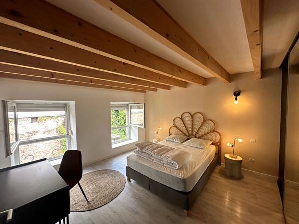 Opportunité Investisseur ? Appartement de 197 m² entièrement réaménagé et loué