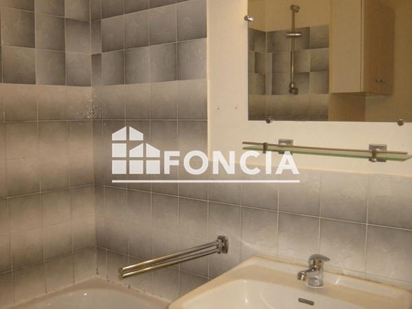 Location Appartement 2 pièces 51.97 m² - 2 RUE D'EMPARE Castres 81100