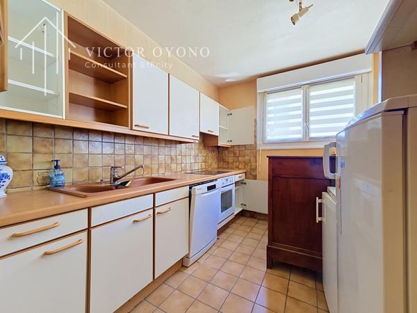 Appartement
         3 pièces
        - 70 m² 189 000 € *