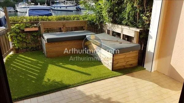Location                                                      Appartement
                        
                     2 pièces                      27 m2                     à Grimaud