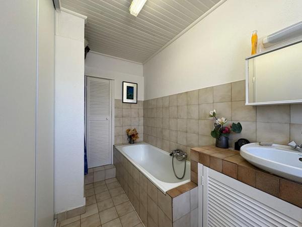 MAISON SUR LA PLAGE DU LIAMONE !