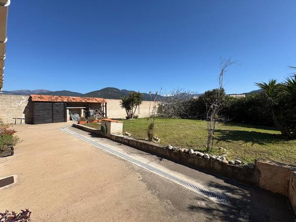 MAISON SUR LA PLAGE DU LIAMONE !