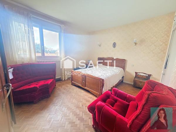 Maison T4 avec grand garage plein centre