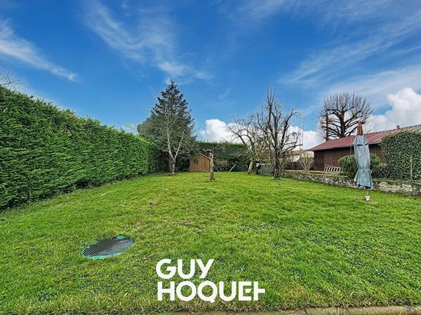 Maison Charbonnieres -141.20 m2 - Joli terrain - dépendance