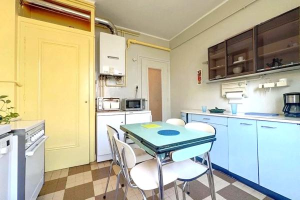 Appartement Lyon 3 pièces 74 m2 , à 5 min de la place Sainte-Anne