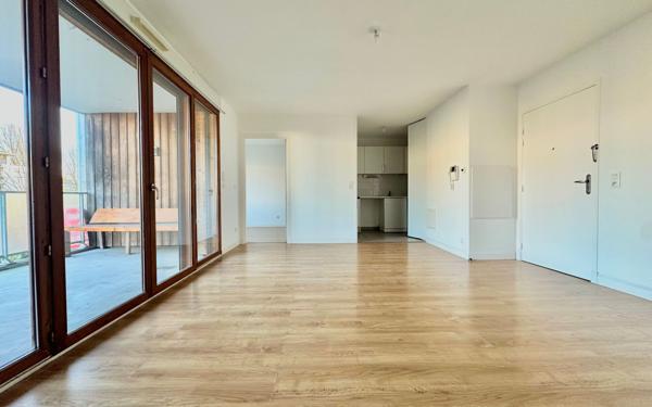 Appartement à vendre    2 pièces • 45 m2 Bruges