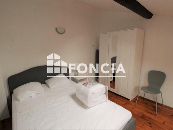 Location Appartement meublé 2 pièces 31.8 m² - 7 RUE BENOIT MALON Nimes 30000