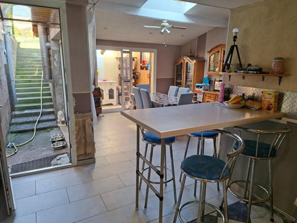 Jolie maison dans rue calme!