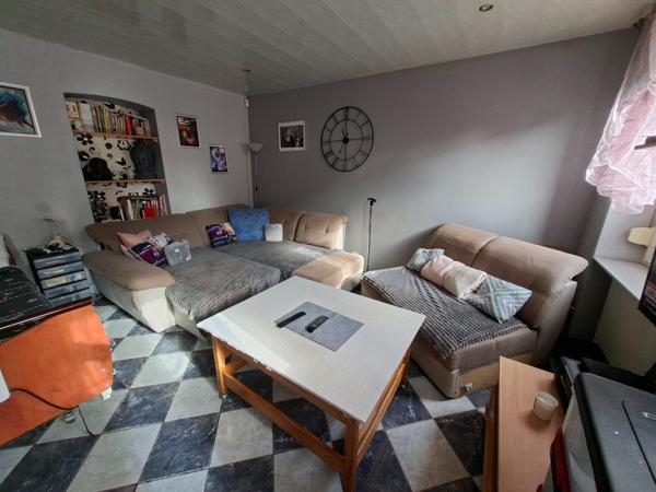 Jolie maison dans rue calme!