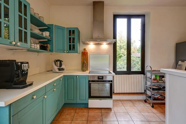 Le Temple-sur-Lot (47110) Maison en pierre rénovée avec piscine et dépendances