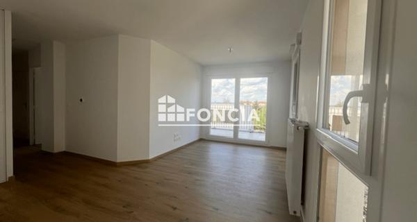 À vendre Appartement 2 pièces 44 m² - Meyzieu 69330