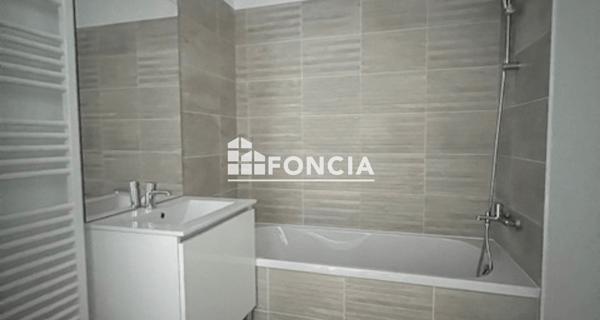 À vendre Appartement 2 pièces 44 m² - Meyzieu 69330