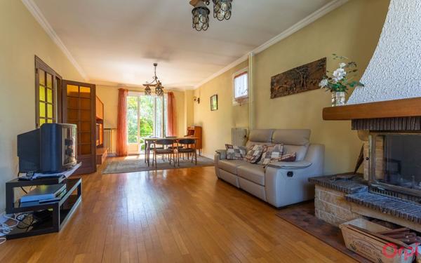 Maison à vendre    5 pièces • 113 m2 Sainte-Geneviève-des-Bois