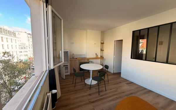 Appartement à louer    2 pièces • 37,14 m2 Paris 10