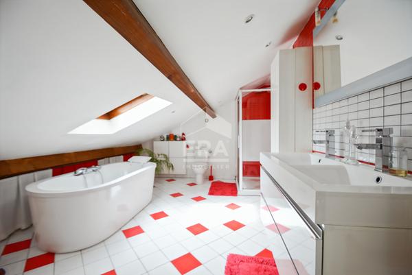 3 pièces DERNIER ETAGE - DUPLEX- LUMINEUX !