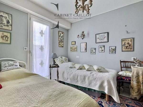 SUPERBE APPARTEMENT avec piscine privée - La Rochelle (réf.30639)