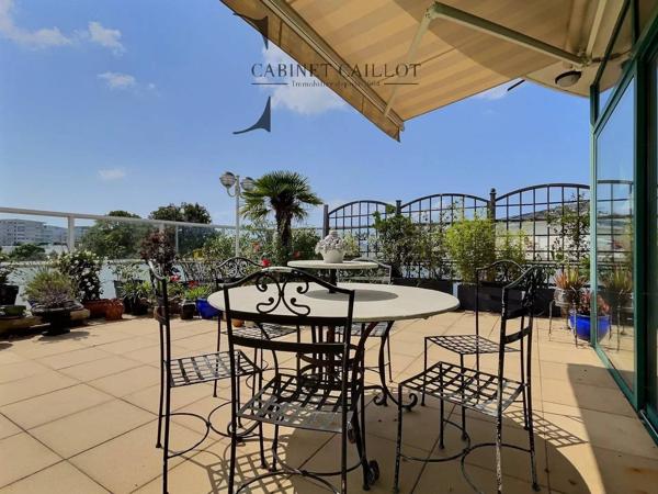 SUPERBE APPARTEMENT avec piscine privée - La Rochelle (réf.30639)