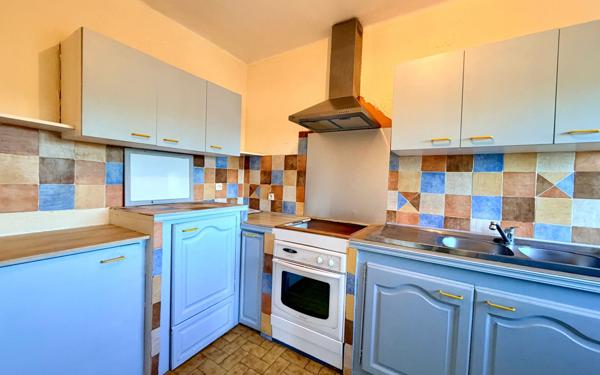 Appartement à vendre    6 pièces •  Marguerittes