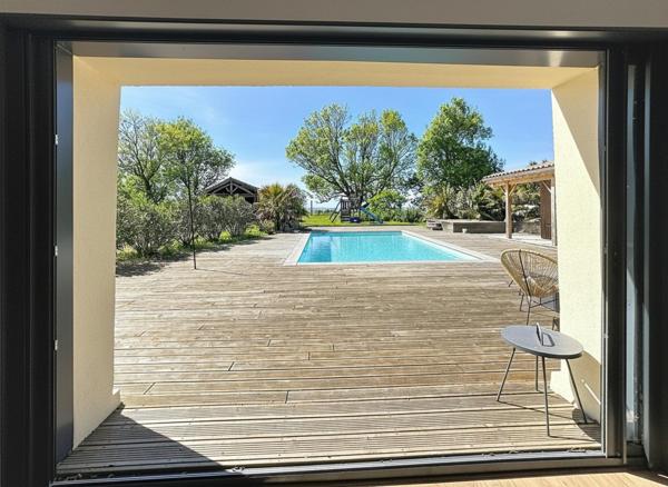 Maison gersoise rénovée vue Pyrénées  45min Toulouse
