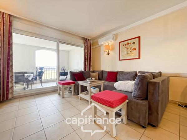 Domaine de Pont royal, BEL APPARTEMENT de 57 m2 1er étage avec ascenseur , terrasse vue dégagée, piscine en résidence.