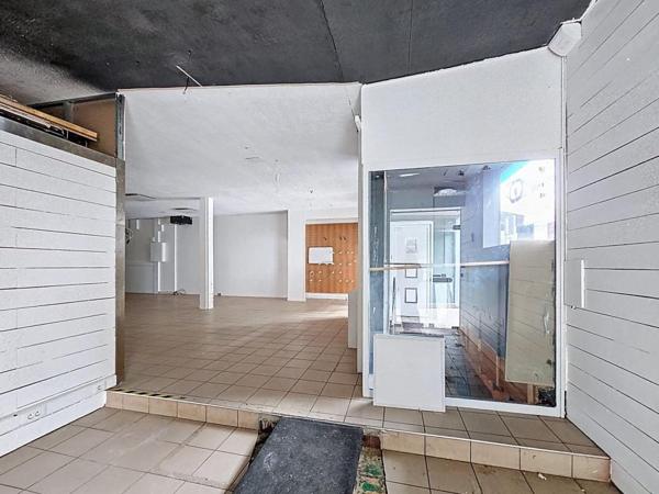 LORIENT : Local commercial en Centre-ville