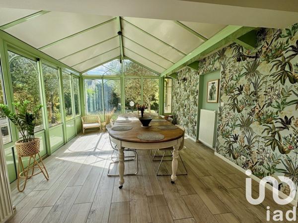 Maison 7 pièces de 213 m² à Chatou (78400)