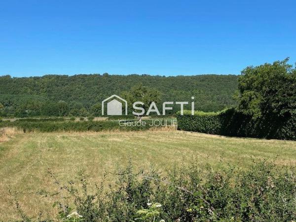 Terrain à bâtir de 2266 m² à VILLEFRANCHE de ROUERGUE