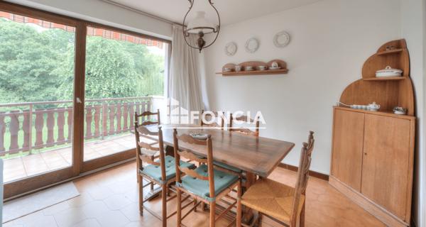 À vendre Appartement 4 pièces 94 m² - Ornex 01210