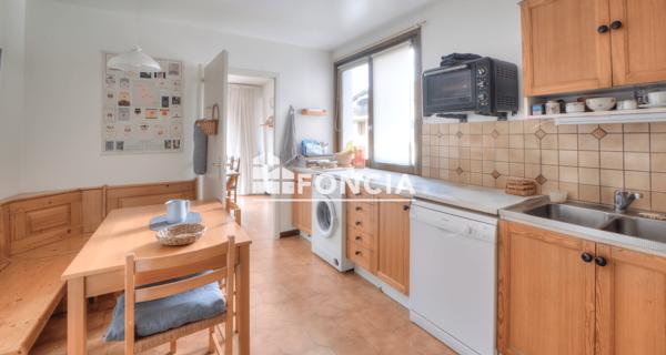 À vendre Appartement 4 pièces 94 m² - Ornex 01210