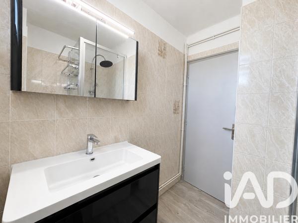 Appartement à vendre 3 pièces 57 m² Nîmes