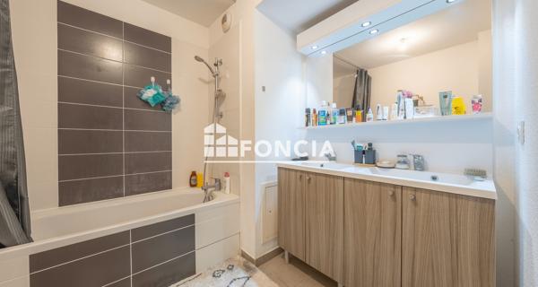 À vendre Appartement 3 pièces 63 m² - Cenon 33150