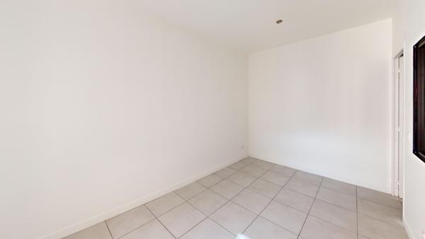 Béziers (34500) Exclusivité – Béziers – Appartement T2 rénové en Centre-Ville