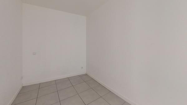 Béziers (34500) Exclusivité – Béziers – Appartement T2 rénové en Centre-Ville