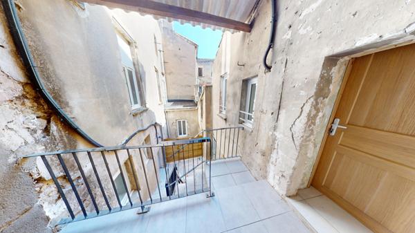 Béziers (34500) Exclusivité – Béziers – Appartement T2 rénové en Centre-Ville