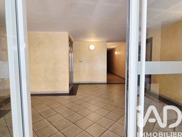 Appartement à vendre 4 pièces 81,66 m² Nîmes