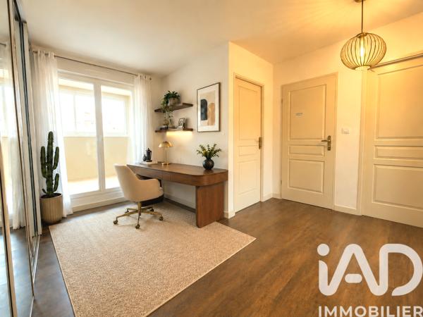 Appartement à vendre 4 pièces 81,66 m² Nîmes
