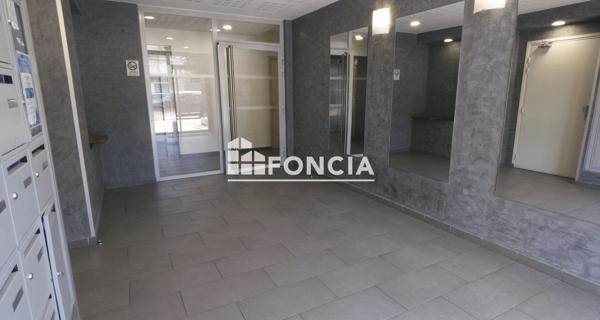À vendre Appartement 4 pièces 78.64 m² - Décines-charpieu 69150