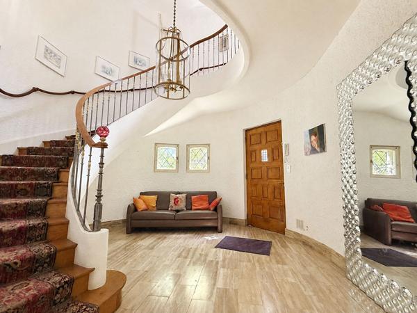 Maison domaine privée 340m2