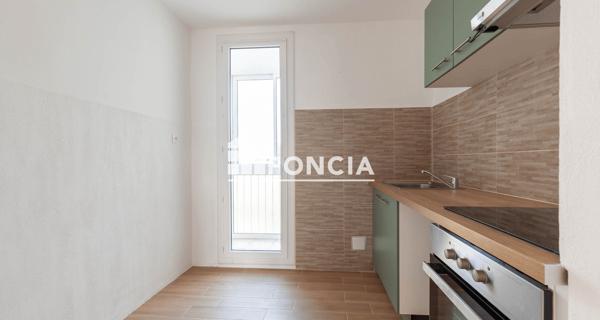 À vendre Appartement 3 pièces 59.8 m² - Marignane 13700
