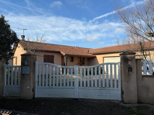 Maison traditionnelle avec potentiel
