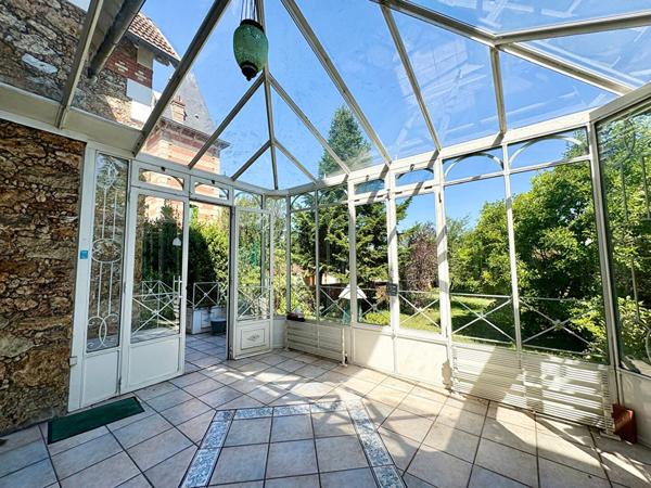 BIEN D'EXCEPTION DE TYPE MEULIERE