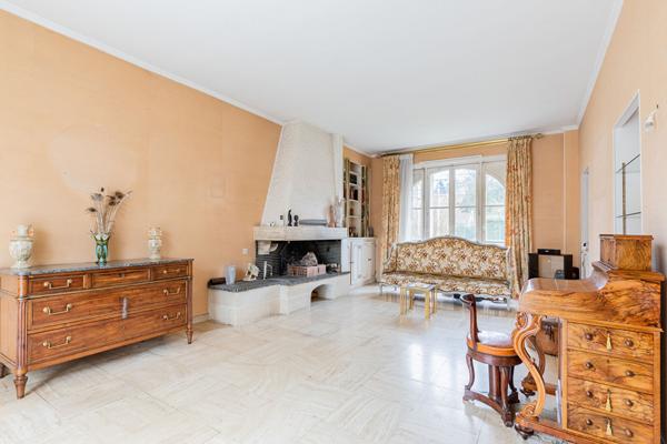 BIEN D'EXCEPTION DE TYPE MEULIERE