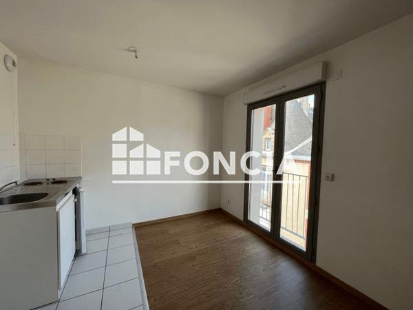 Location Studio 33.44 m² - 149 RUE NATIONALE Cholet 49300