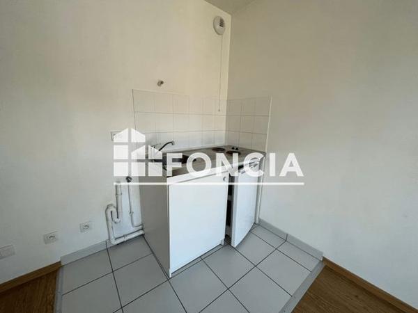 Location Studio 33.44 m² - 149 RUE NATIONALE Cholet 49300