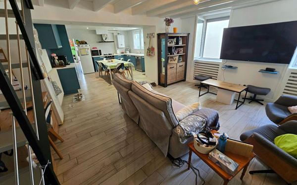 Maison à vendre    3 pièces •  Surgères