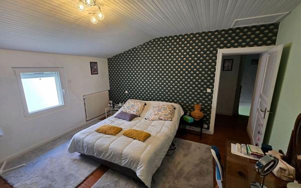 Maison à vendre    3 pièces •  Surgères